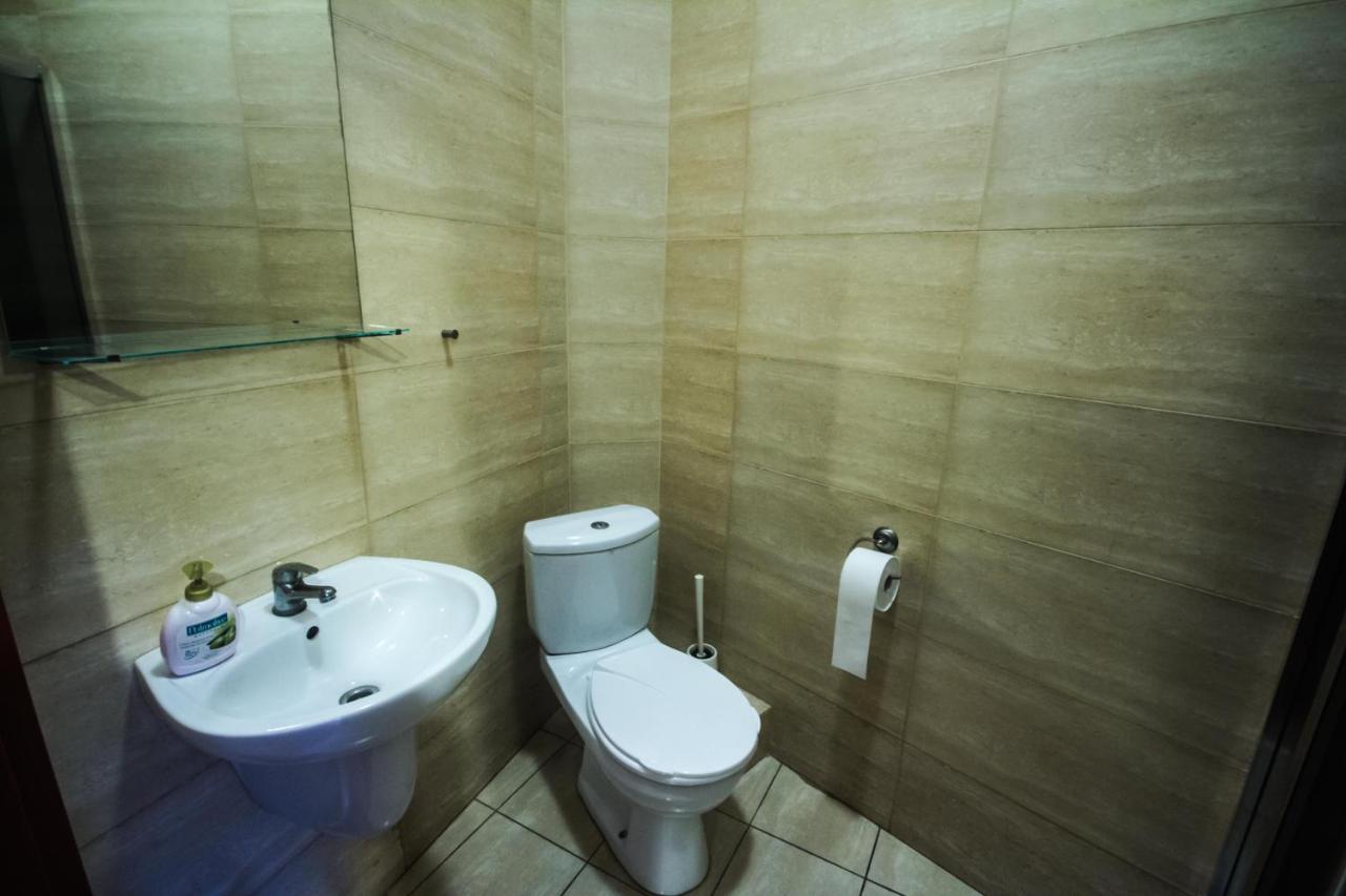 Hostel Soleil Kutno Ngoại thất bức ảnh